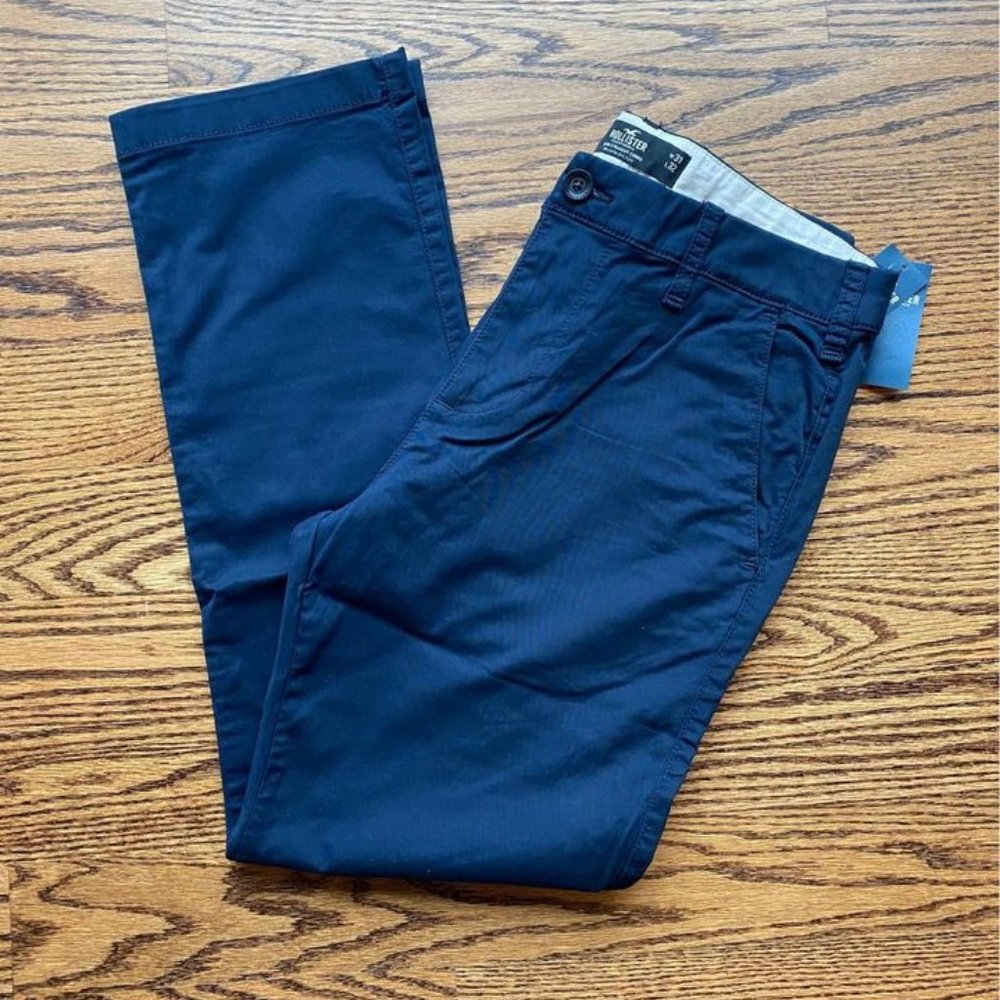 NWT Hollister Slim straight chino 31x32